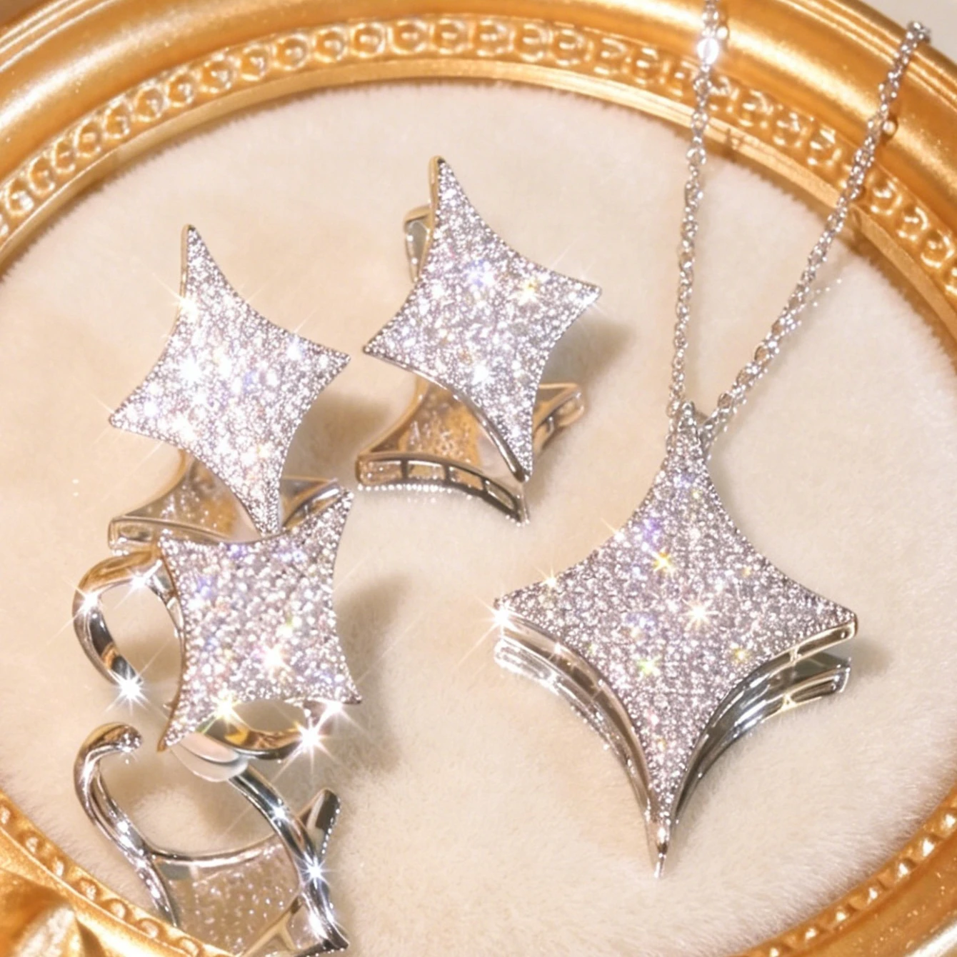 Three-piece four-star jewelry  - Women'S Formal Day Wear reseña y precio