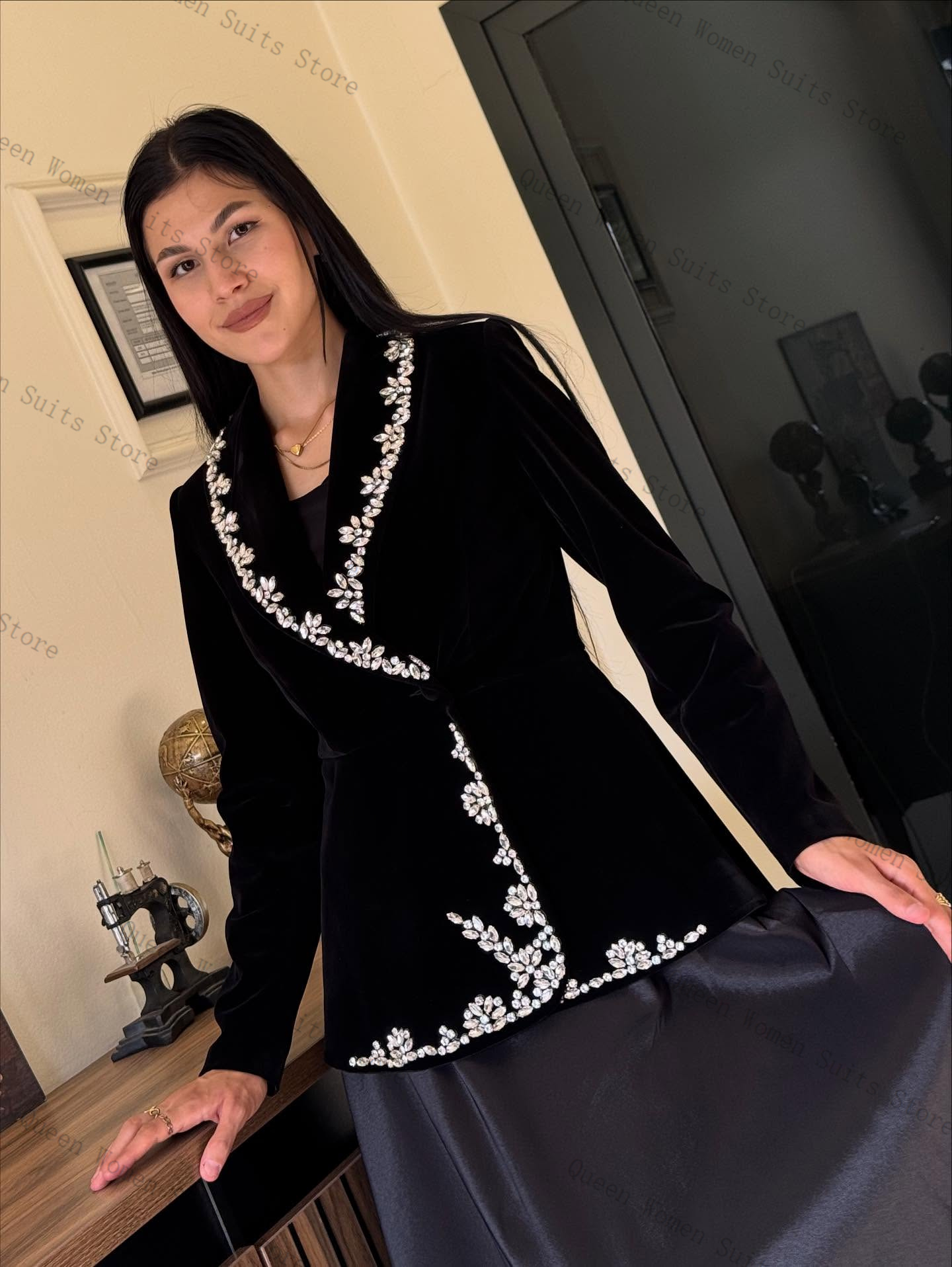 Velvet Women Suit Skirt Set 2  - Women'S Formal Wear For A Wedding Guest reseña y precio