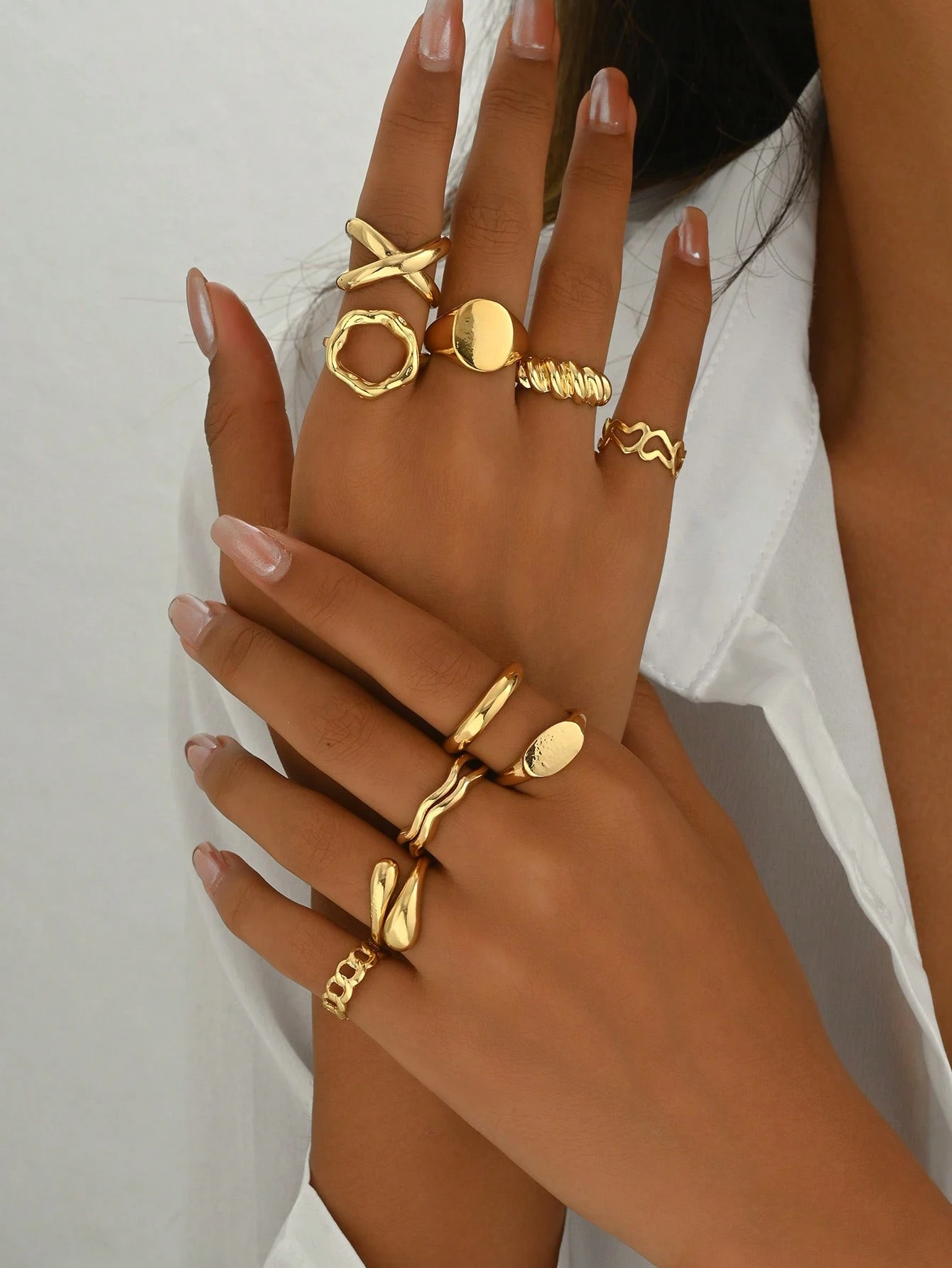 10-Piece Gold-Tone Abstract Wa - Formal Wear Jewelry For Women reseña y precio