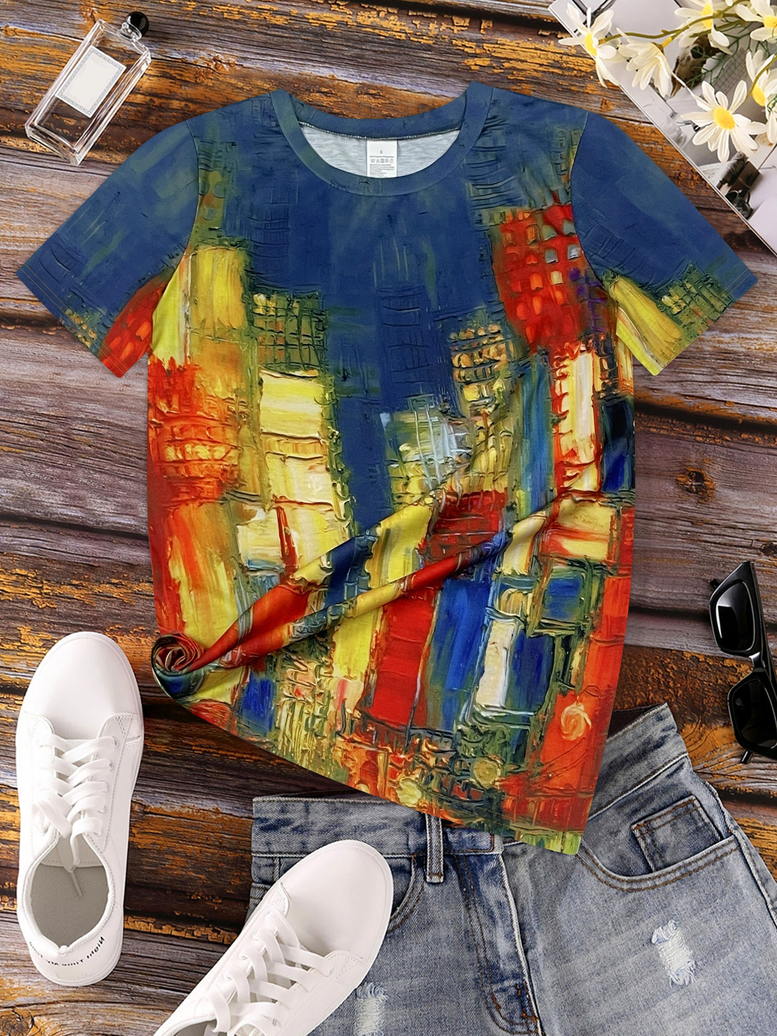 Vibrant Cityscape Women's Tee  - Women'S Formal Evening Wear Tops reseña y precio